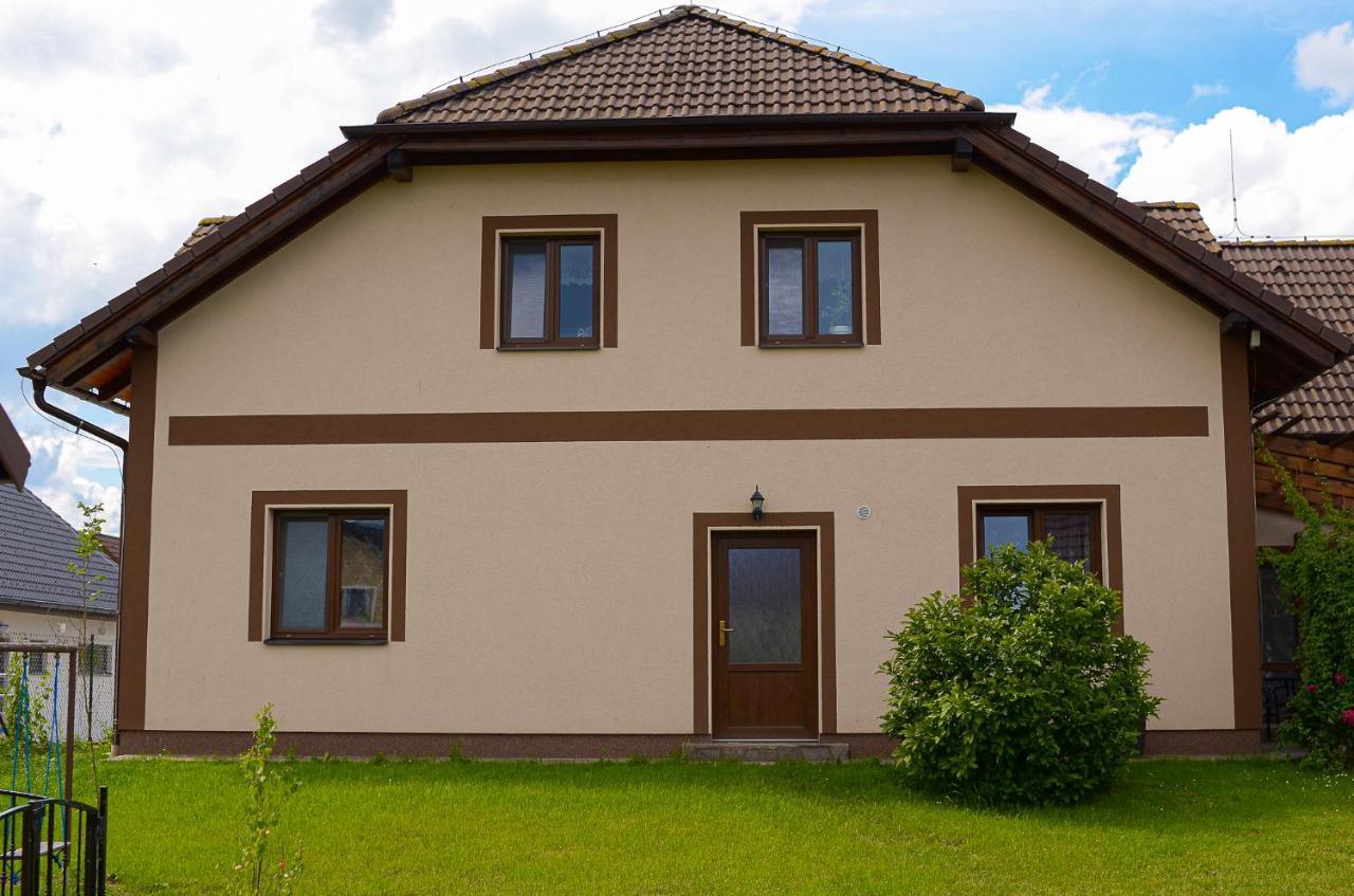 Penzion Domanin Třeboň Exteriör bild